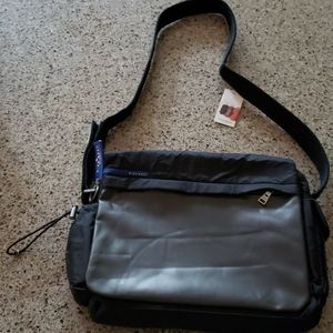 NWT Black Nine West Hi-tech Nylon Padded Bag
